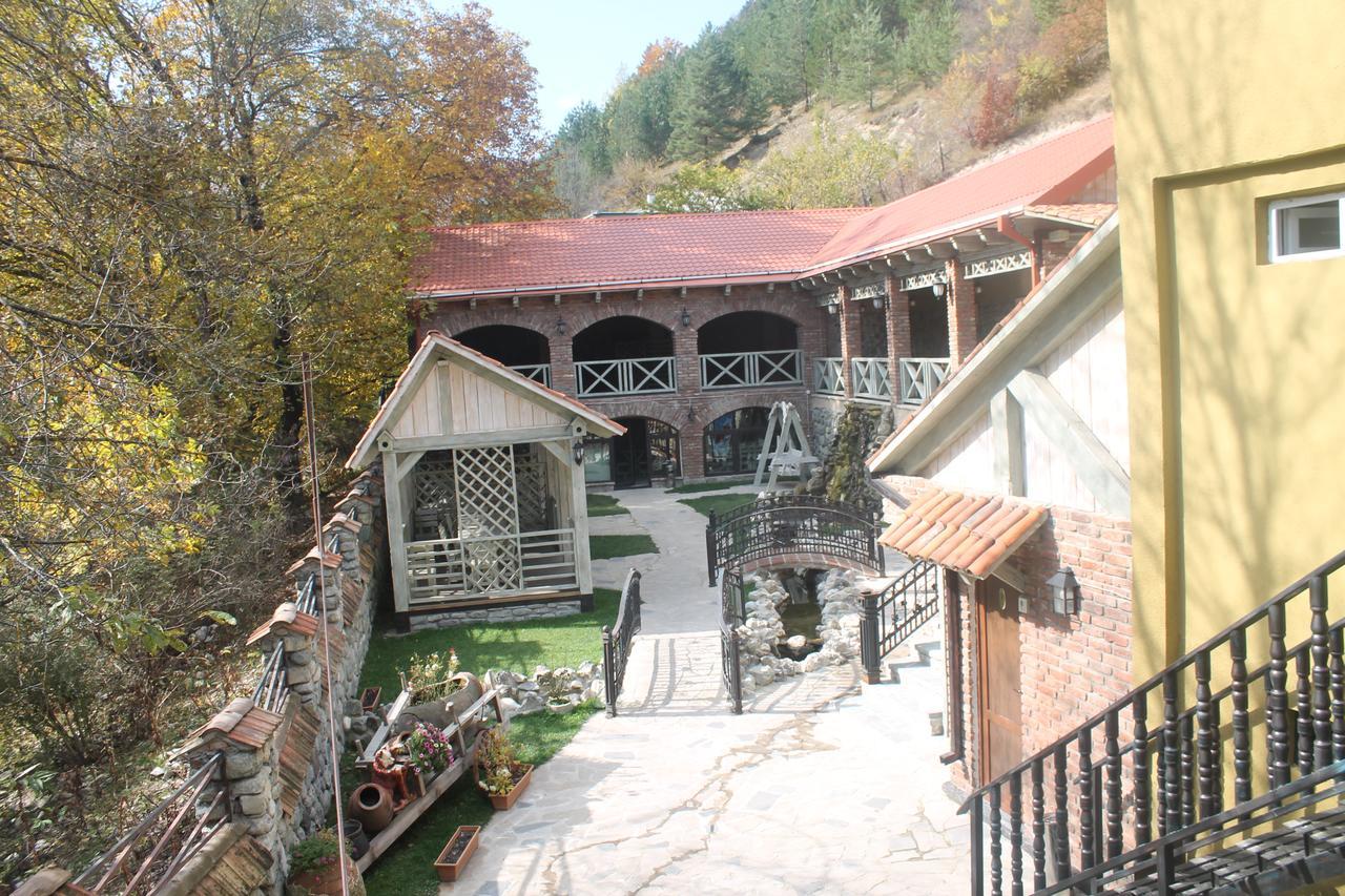 Hotel Restaurant Kakhaberi Bibiliani Luaran gambar