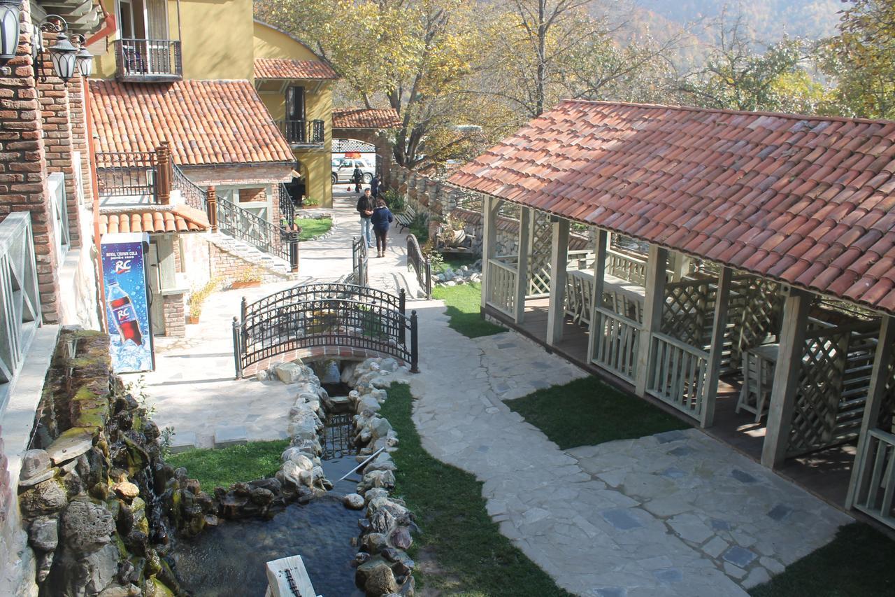 Hotel Restaurant Kakhaberi Bibiliani Luaran gambar