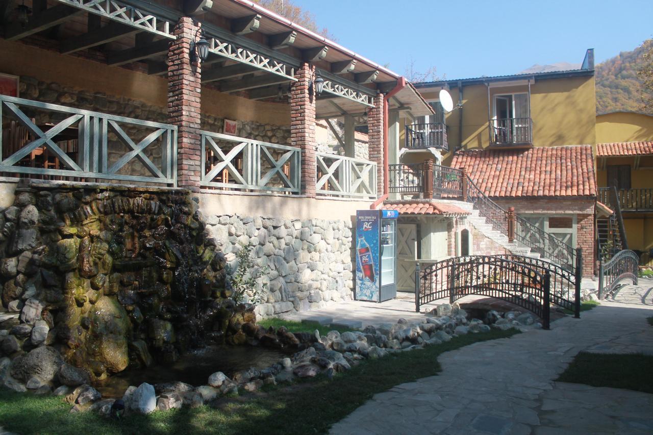 Hotel Restaurant Kakhaberi Bibiliani Luaran gambar